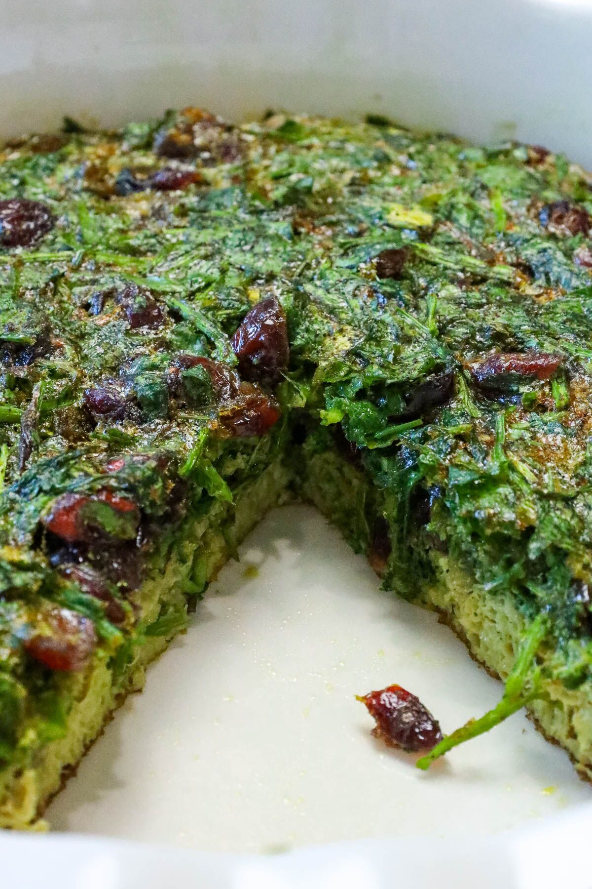 Kuku Sabzi with slice cut out