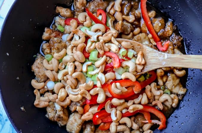 Keto Cashew Chicken Recipe - Savory Thoughts