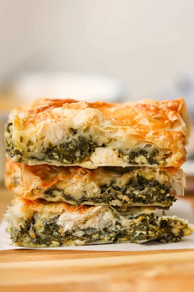 Spinach Pie {Spanakopita & Video} - Savory Thoughts